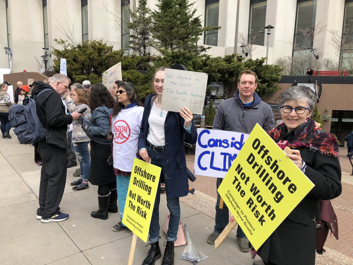 Angela Giles tweet media