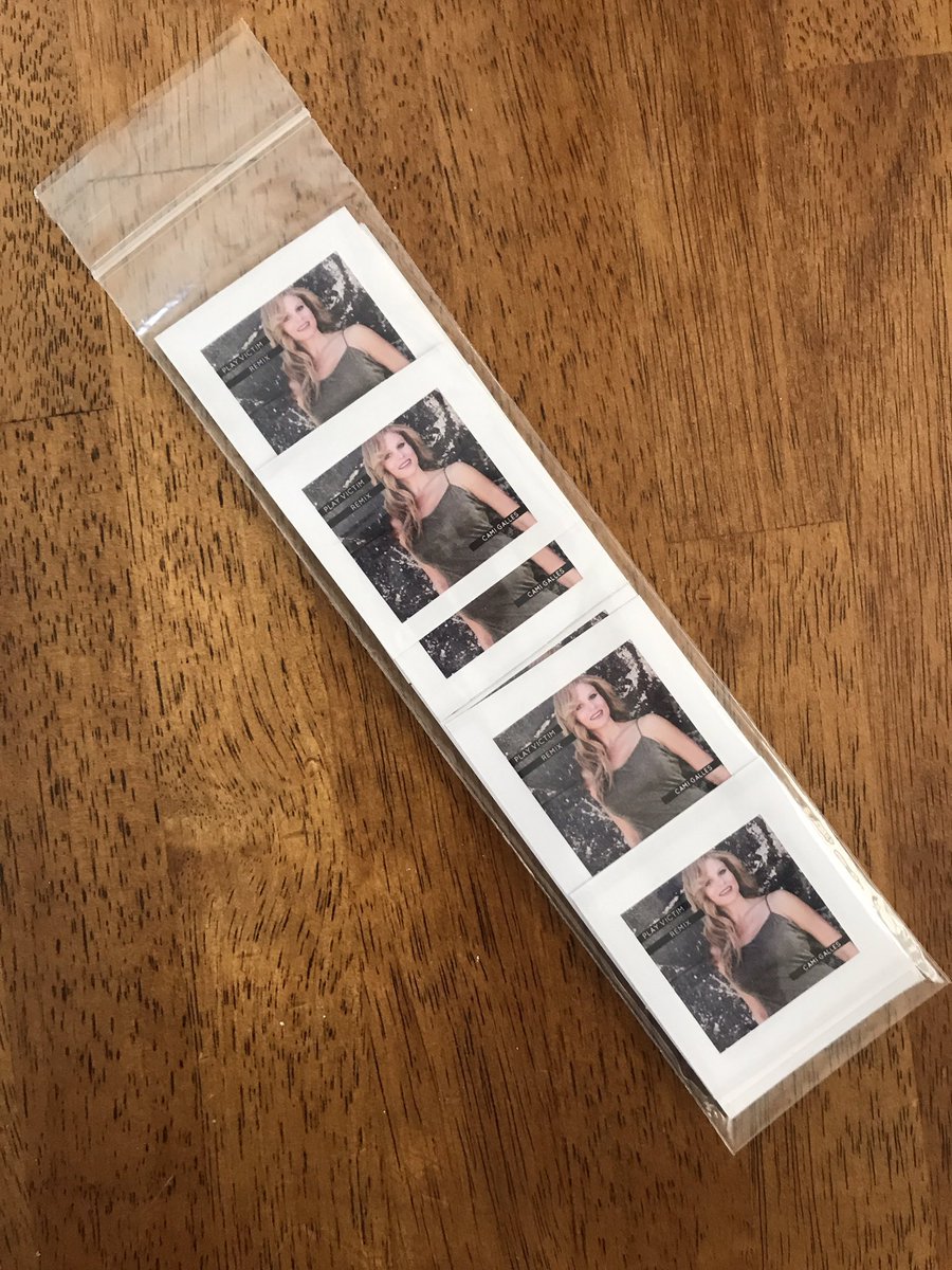 throwalo (@throwalo) on Twitter photo Watch out everyone, <a href="/CamiGalles/">Cami Galles</a> is bringing some fancy stickers out into the wild here soon. check out her song here: spoti.fi/2vh4ubJ
#singersongwriter #newmusic #comingsoon #chicagoartist #chicago #indiemusic #musicbusiness Watch out everyone, <a href="/CamiGalles/">Cami Galles</a> is bringing some fancy stickers out into the wild here soon. check out her song here: spoti.fi/2vh4ubJ
#singersongwriter #newmusic #comingsoon #chicagoartist #chicago #indiemusic #musicbusiness