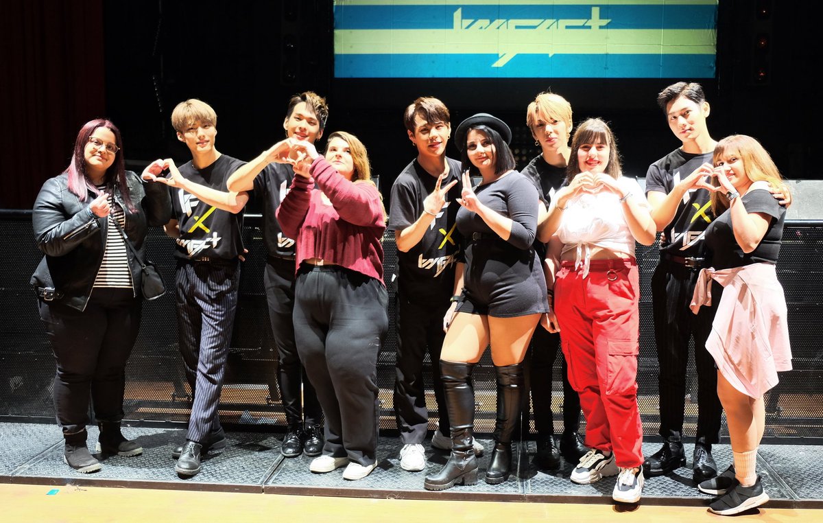 woosantic's tweet photo. I AM CRYING
I LOVE THEM SO MUCH 😭😭😭 #IMFACTEuropeanTour2019 #IMFACTinAthens https://t.co/ubSG6fXUrV