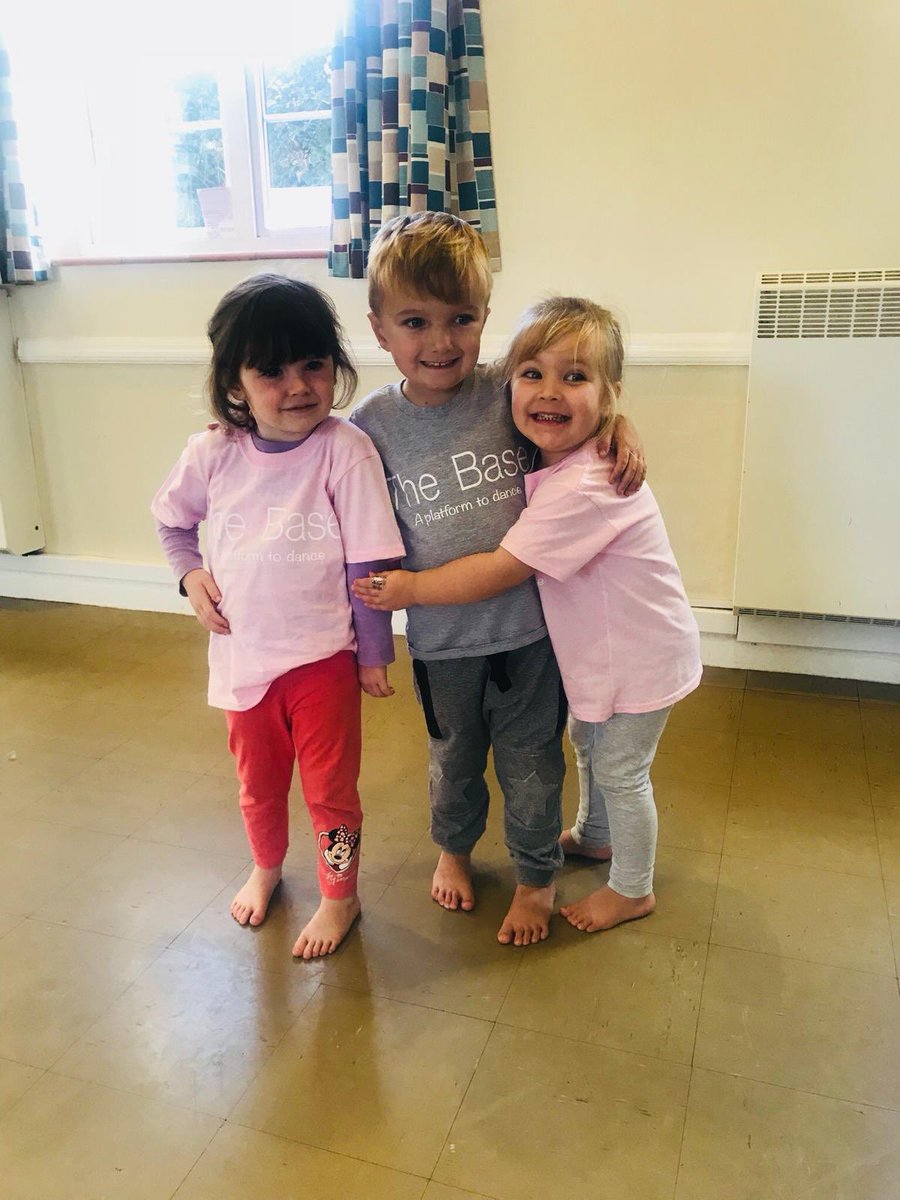 TheBasePlatform's tweet image. Want to start dancing? 💕 
Love musical theatre? 🎤 
The Base is the Place ⭐️ 

Come down on a Wednesday afternoon for a free trial at Albourne Village Hall.

T O T S (Ages 2-5): 4 - 4.45pm

E X P L O R E R S (Ages 5-7): 4.45 - 5.45pm

J U N I O R S (Ages 8+): 5.45 - 6.45pm