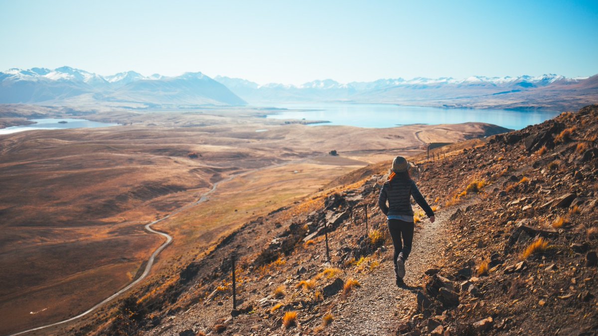 endorphin_SB's tweet photo. #Ultrarunner Katie Arnold recently wrote a #memoir about how she processed her father's passing through #running and #writing. Read more about the book and her life on our website: https://t.co/hY37IRkh4a https://t.co/gjAQPb1jN4