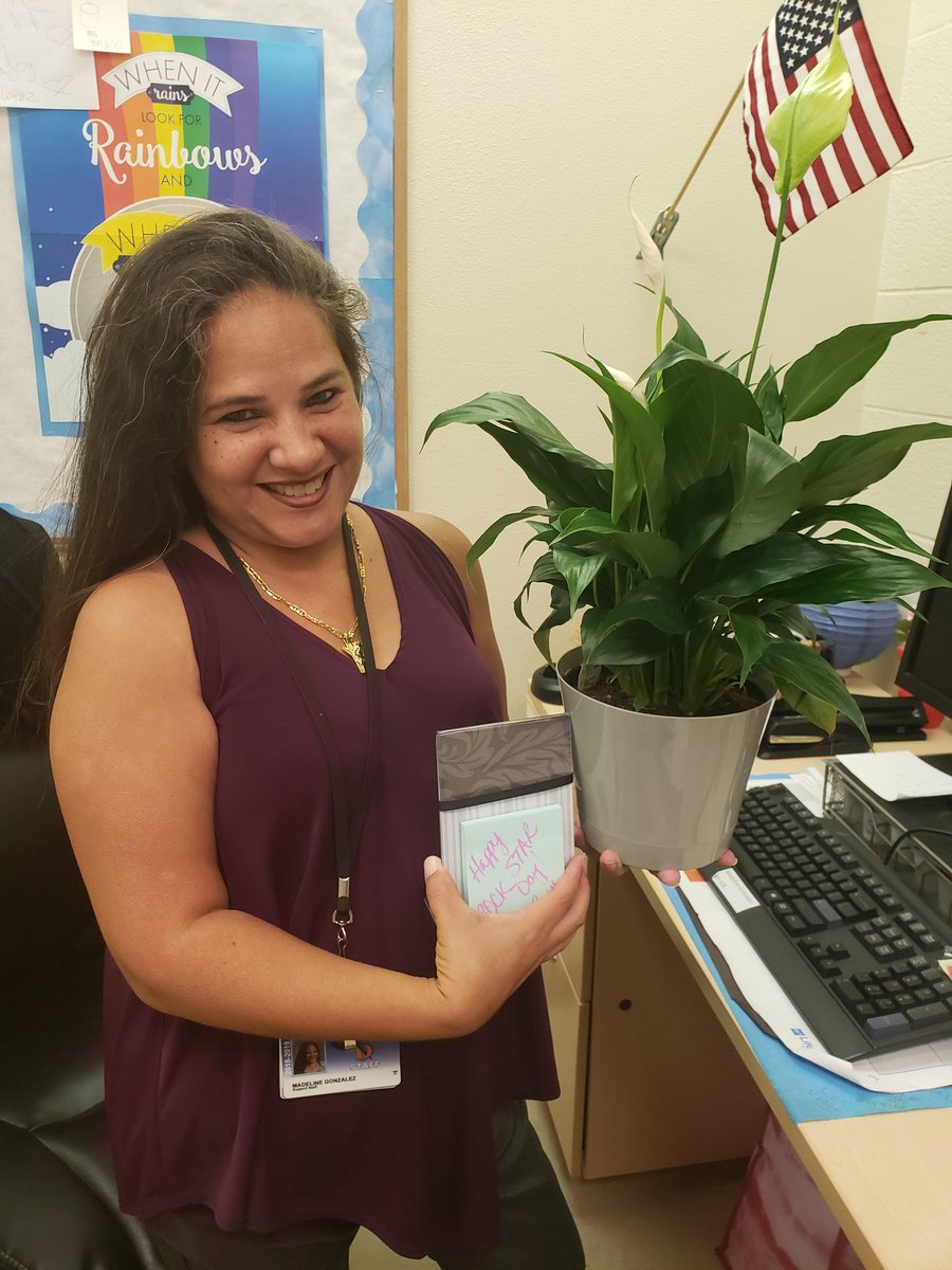 Cahillmomof6's tweet photo. Celebrating some of our beauties today for Administrative Professionals Day! These ladies are the backbone of our school and would not make it without them! @DMS_CHARGERS #ChargerPride #DMSisWhereItsAt @inge_rick #WeAreTheLuckyOnes https://t.co/FQITHQfZ7C