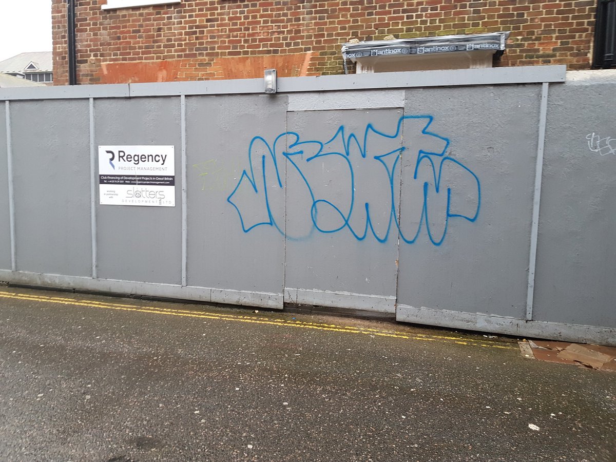 canterburycc's tweet image. We're stepping up the fight against graffiti in the district, with a raft of new measures put in place over the last few weeks and more in the pipeline. And our new graffiti reporting system makes it much easier and quicker to tell us about it. Full info: news.canterbury.gov.uk/council-steps-…