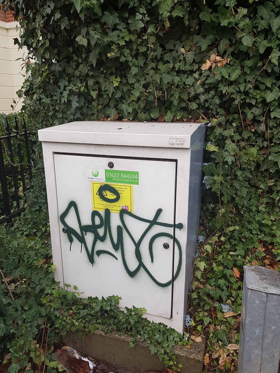 canterburycc's tweet image. We're stepping up the fight against graffiti in the district, with a raft of new measures put in place over the last few weeks and more in the pipeline. And our new graffiti reporting system makes it much easier and quicker to tell us about it. Full info: news.canterbury.gov.uk/council-steps-…