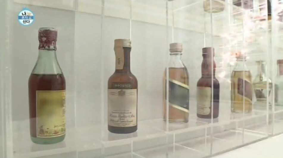 もね 本日のワインはチャンミンのお家にあるワイン棚の中のひとつかな J 初めて飲むんだ って音符マークまで付けてるんるんなチャンミン 楽しそうでなにより