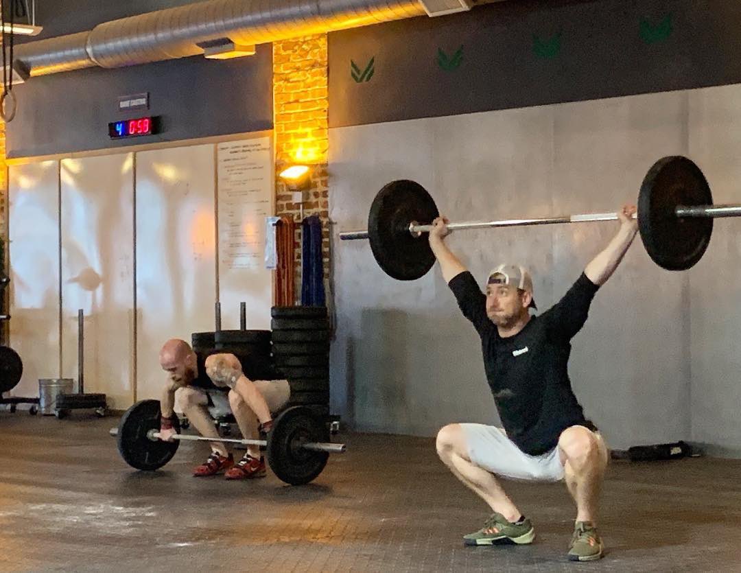 FitFarmOmaha's tweet photo. Coach Dustin and Coach Justin warming up those snatches! ⁣
⁣
Need a little extra help with your Olympic Lifting, Powerlifting, Gymnastics movements, or over-all fitness? We offer personal training and classes geared towards whatever your fitness goals may be! 

#fitness #Omaha https://t.co/BIoT0jbae7