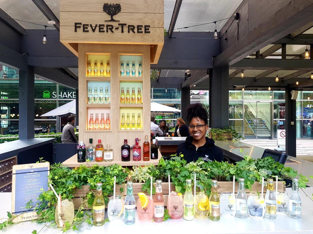 Happy hump day! Beat the midweek blues with a refreshing drink at our all-new gin bar. #GrandstandCW #FeverTree
