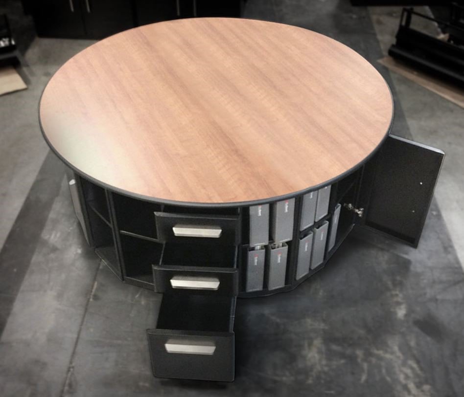 RussBassett's tweet photo. #911dispatch team spaces benefit from shared storage. Look for furniture designs that deliver multi-functional storage that makes good use of space. #publicsafety #CommCenters #PSAP
https://t.co/T2i3qeeV9W https://t.co/PI1cOn2L8A
