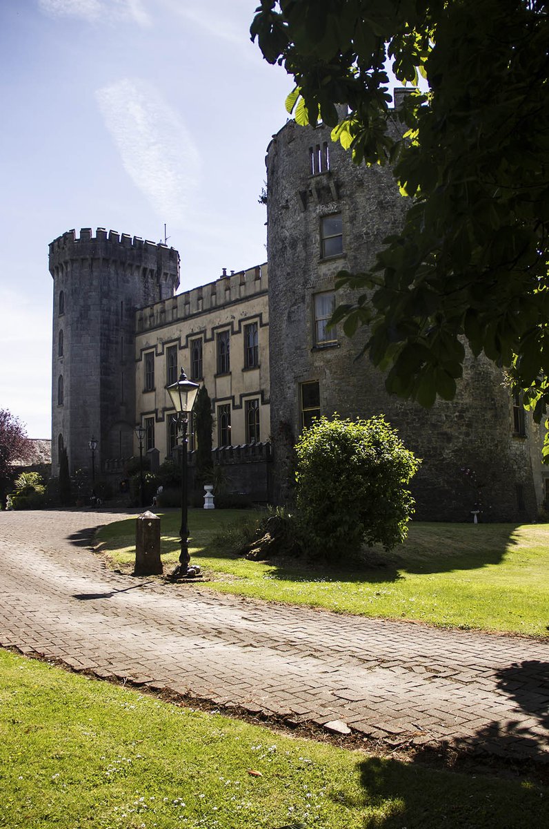VisitTipp's tweet photo. #TakeTime to visit the wonderful gem that is @farneycastle #Holycross #Ballycahill #Tipperary @ancienteastIRL @farneycastle is occupied by international designer, Cyril Cullen, where his famous handmade knitwear designs and fine porcelains are produced and sold in the castle shop https://t.co/mdCnFh1ZPG