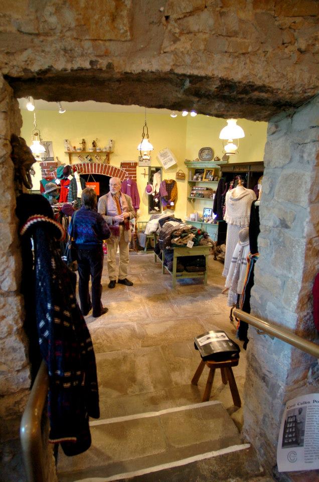 VisitTipp's tweet photo. #TakeTime to visit the wonderful gem that is @farneycastle #Holycross #Ballycahill #Tipperary @ancienteastIRL @farneycastle is occupied by international designer, Cyril Cullen, where his famous handmade knitwear designs and fine porcelains are produced and sold in the castle shop https://t.co/mdCnFh1ZPG