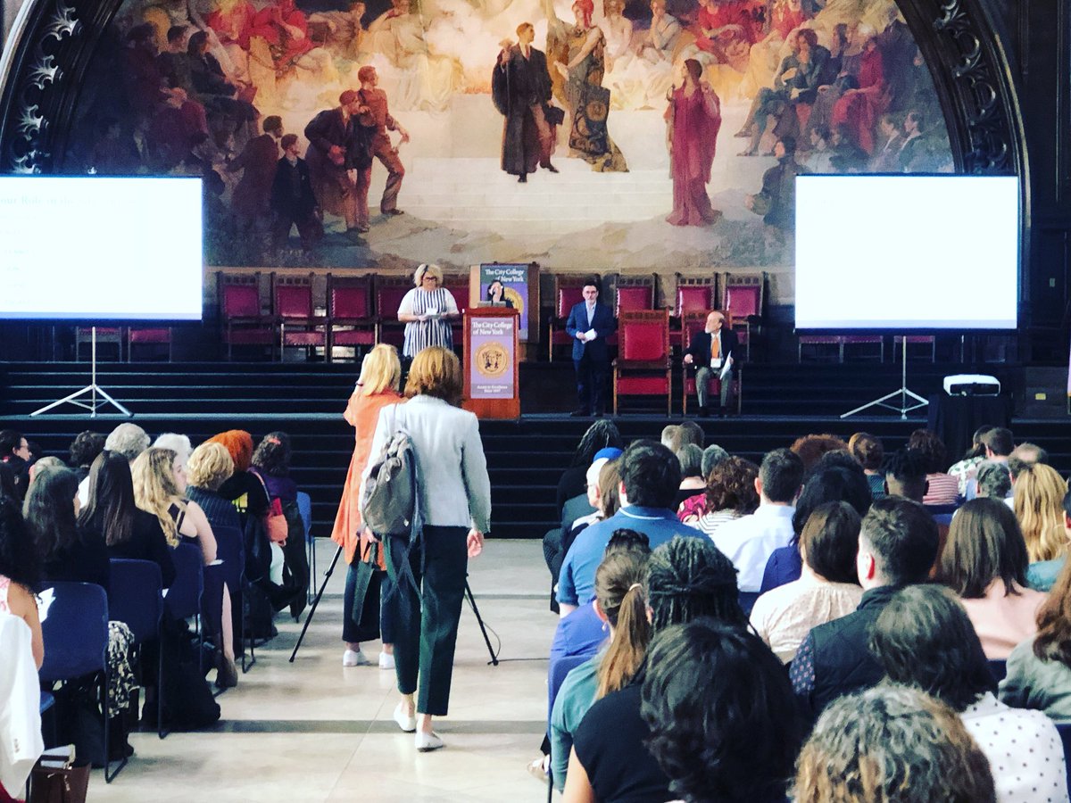 CommunityWordPr's tweet photo. Our beloved ED @mkotler13 introducing the GIVE program alongside our friends at @NewVictory & @ArtsConnection_ ❤️🎨🎭🎻
.
.
#teachingartist #writingcommunity #teachingartistlife #raisemyvoice #cwpnyc #artsed #f2f #f2f2019 https://t.co/ujtdOONTJn