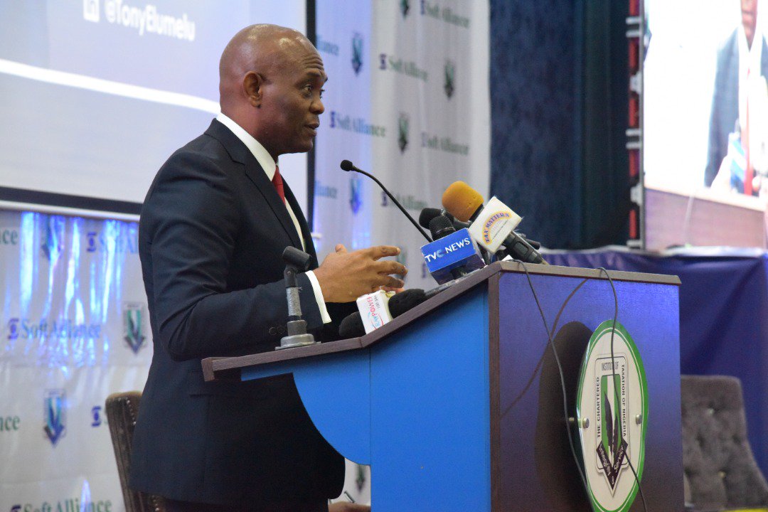 TonyOElumelu's tweet photo. 1. An average business owner in Nigeria plays the role of a local government; providing his own electricity, borehole &amp; waste disposal. Govt. can make it easier by creating favourable tax policies for SMEs #TOETaxReform #TOEWay https://t.co/lO6Yb89m7x