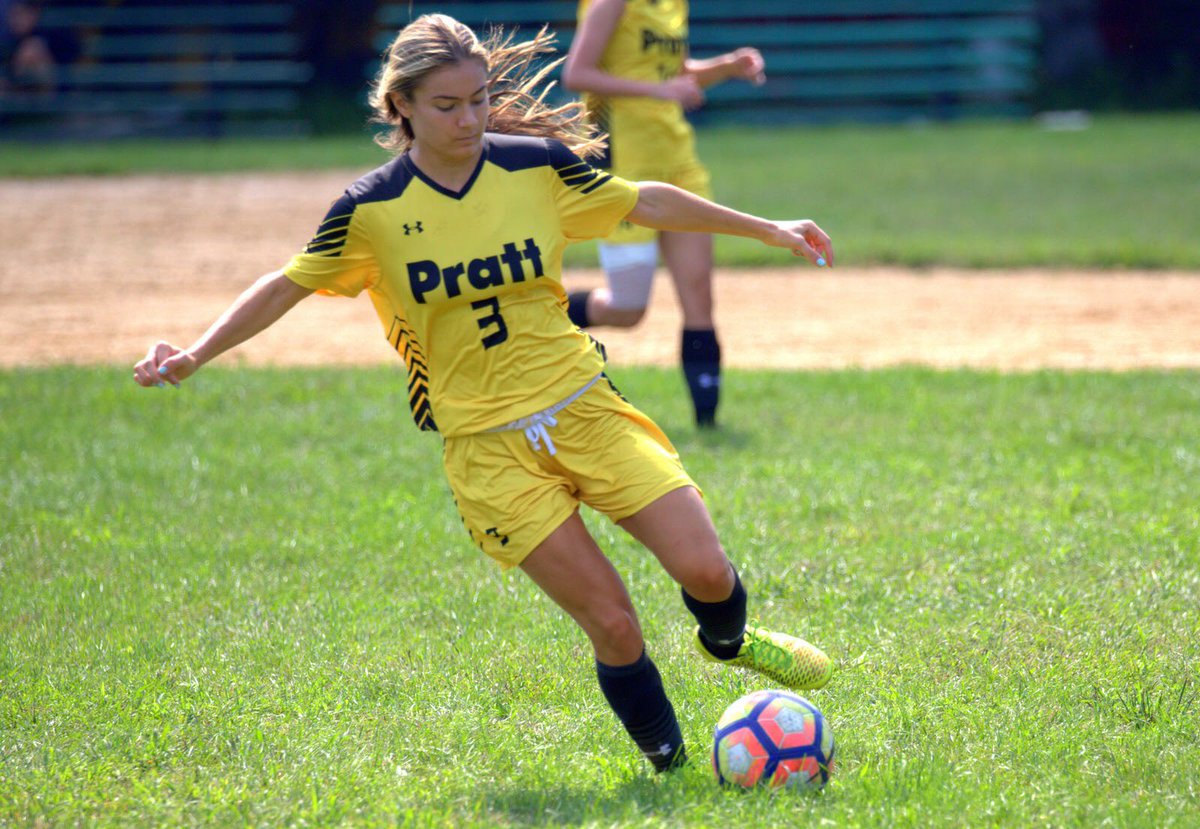 GoPrattGo's tweet image. Only 3️⃣ days away from celebrating the Cannoneers at #TheCharlies 👀🏆🔥 Here’s Min Oliveri (WSOC), Bubby Vernon (MBB), and Kyo Kyamato (WBB) repping the 3️⃣ in action this year!

#GoPrattGo
#DesignedForSuccess
#CannoneerPride