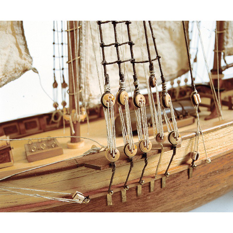 hobbyartesania's tweet photo. #Goleta #SCOTTISHMAID. Su casco esbelto y de afilada proa, y una gran superficie del velamen, le hacían veloz con grandes cargas. ¡Construye su #MAQUETA 1/50!
 
Scottish: https://t.co/dsjr6UlWy8
 
#modelismo #modelismonaval #maquetismo #modelismoestático #velero #escala #barco https://t.co/NWZ7E42XGj