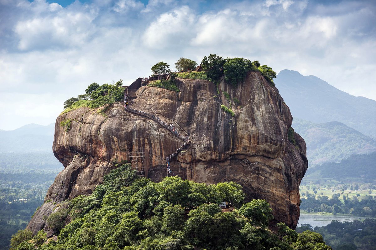 Travelers can kick back and enjoy the tropical sunshine as Sri Lanka rolls out free visas on arrival for more than 30 nationalities- bit.ly/2ZdJ39a via <a href="/lonelyplanet/">Lonely Planet</a>  #SriLankaTravel #VisitSriLanka #SriLankaTourism #Tourism #TravelSriLanka #DiscoverSriLanka #Travel