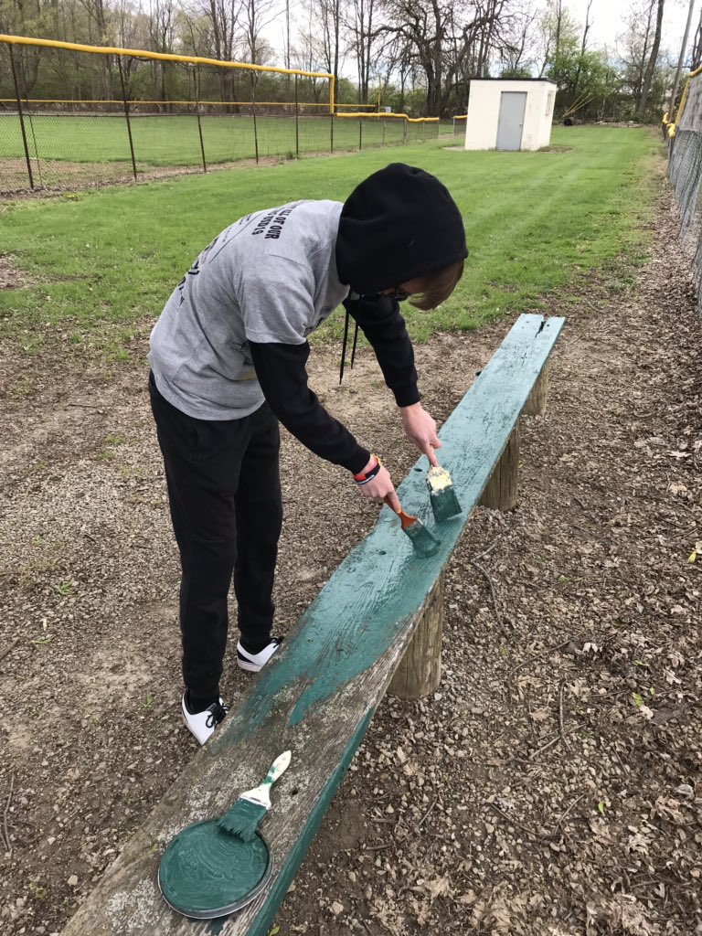 science_gms's tweet photo. What a great day at Christiansburg Park!  We painted bleachers, washed tables, painted tables, and even had some fun. 🙂 #USD19 https://t.co/Rk5PAcTkoj
