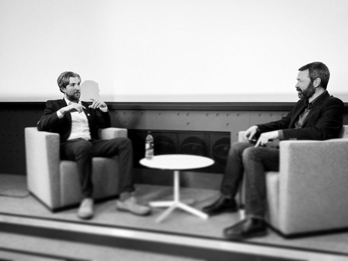 MediaMonty's tweet photo. Thank you to Creative Media Network Scotland for the invite to be part of the panel discussing Creative Industries & #graduategoals alongside Dario Sinforiani @UniWestScotland @BBCScotland #mediamonty πΈ: @jamiehare https://t.co/te4dMKgpsp