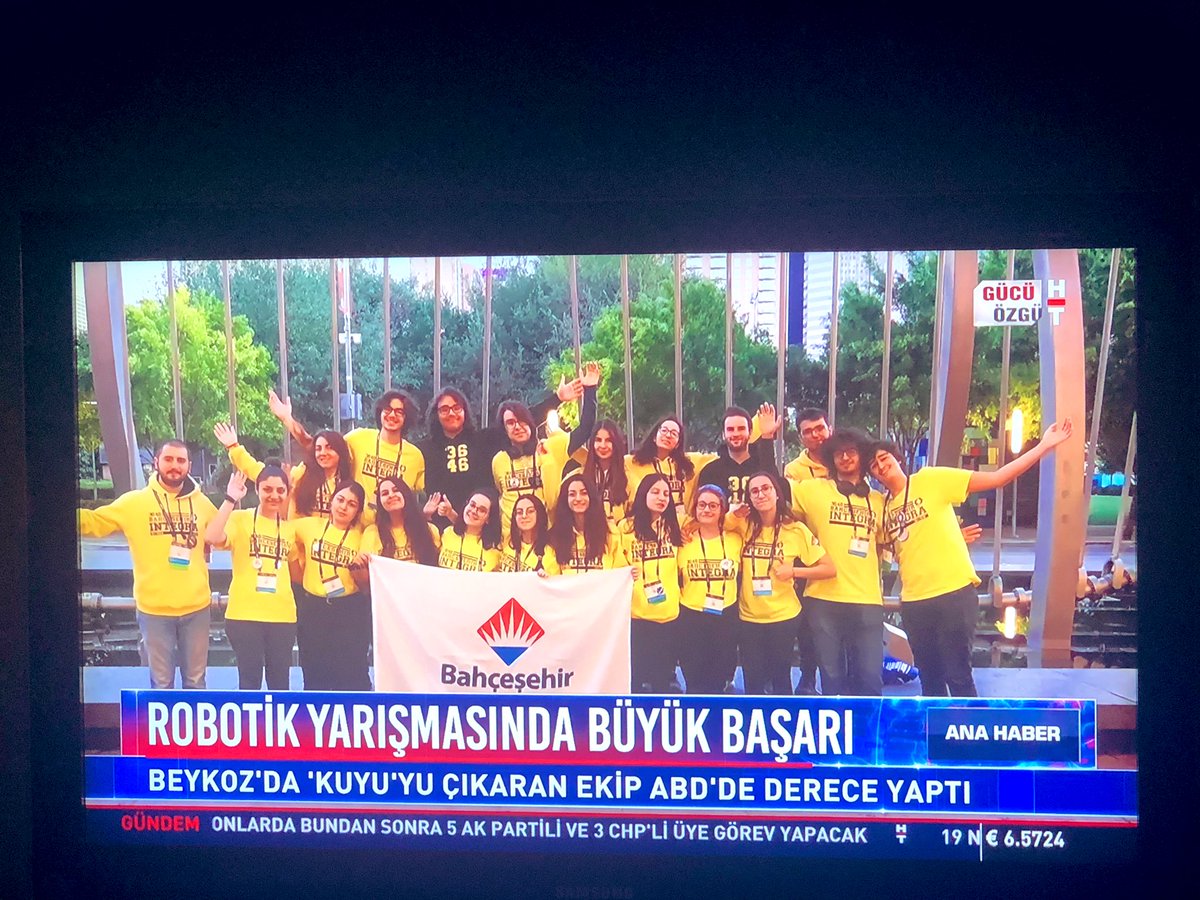 ErkenCocukluk's tweet photo. Ana Haber bülteninde @Haberturk bir kez daha @FRC_Integra3646 büyük başarısını izlemek çok gurur verici, bu gurur Türkiye’nin 👏👏👏 https://t.co/qCRMKxRcp1