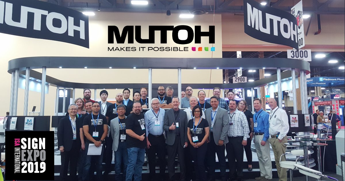 MutohAmerica's tweet photo. MUTOH MAKES IT POSSIBLE!!
We have our amazing team here ready for #ISA2019 Stop by booth 3035 to discover what's new at Mutoh!!!
#ISAEXPO #lasvegas #wideformat #mutoh #makesitpossible #printing #signage https://t.co/5YyFeQvJjp