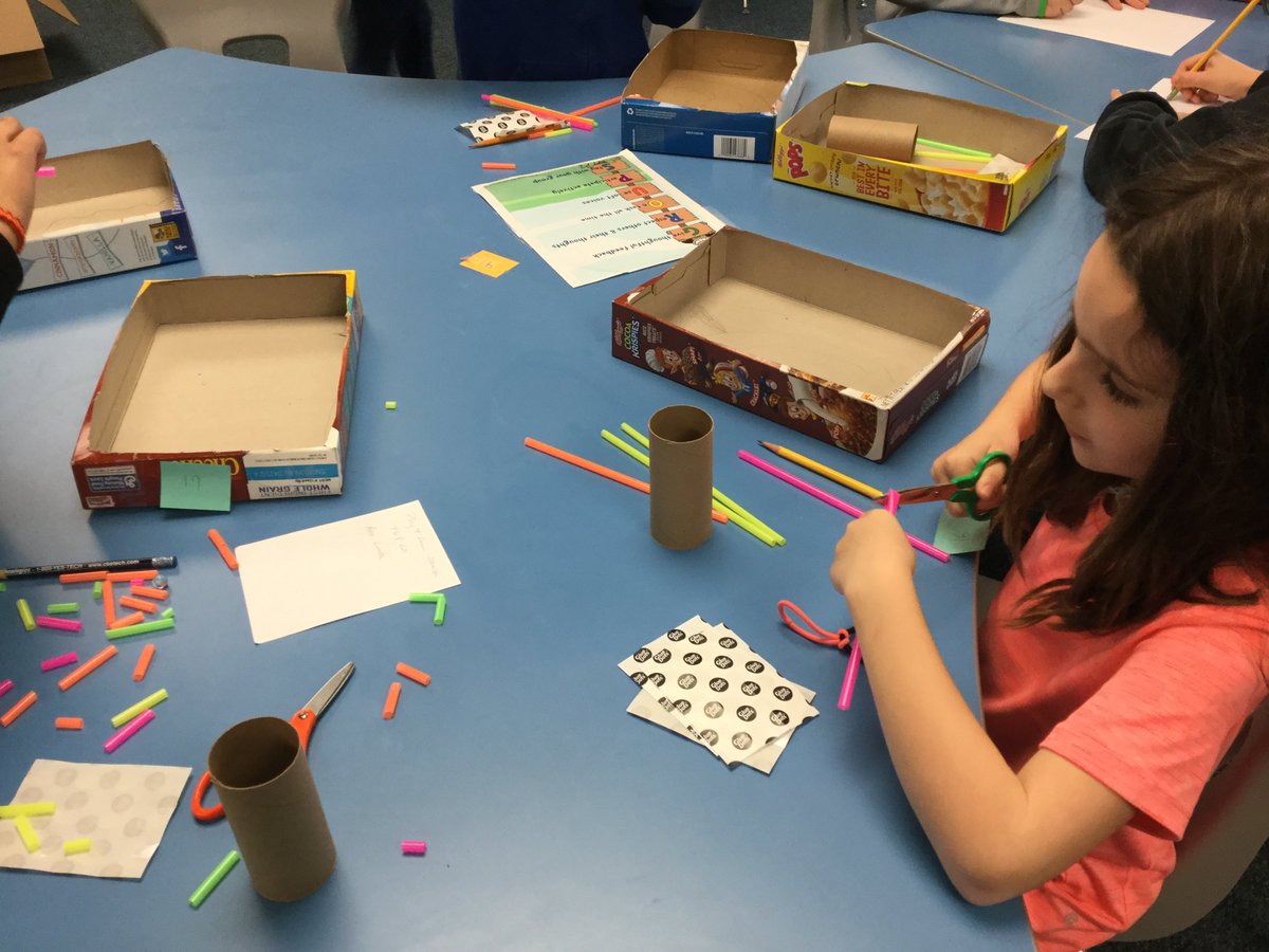 LynnCote17's tweet photo. S.T.E.M - Marble Mazes #medfieldps #wheelockians https://t.co/yp5hEvodBV