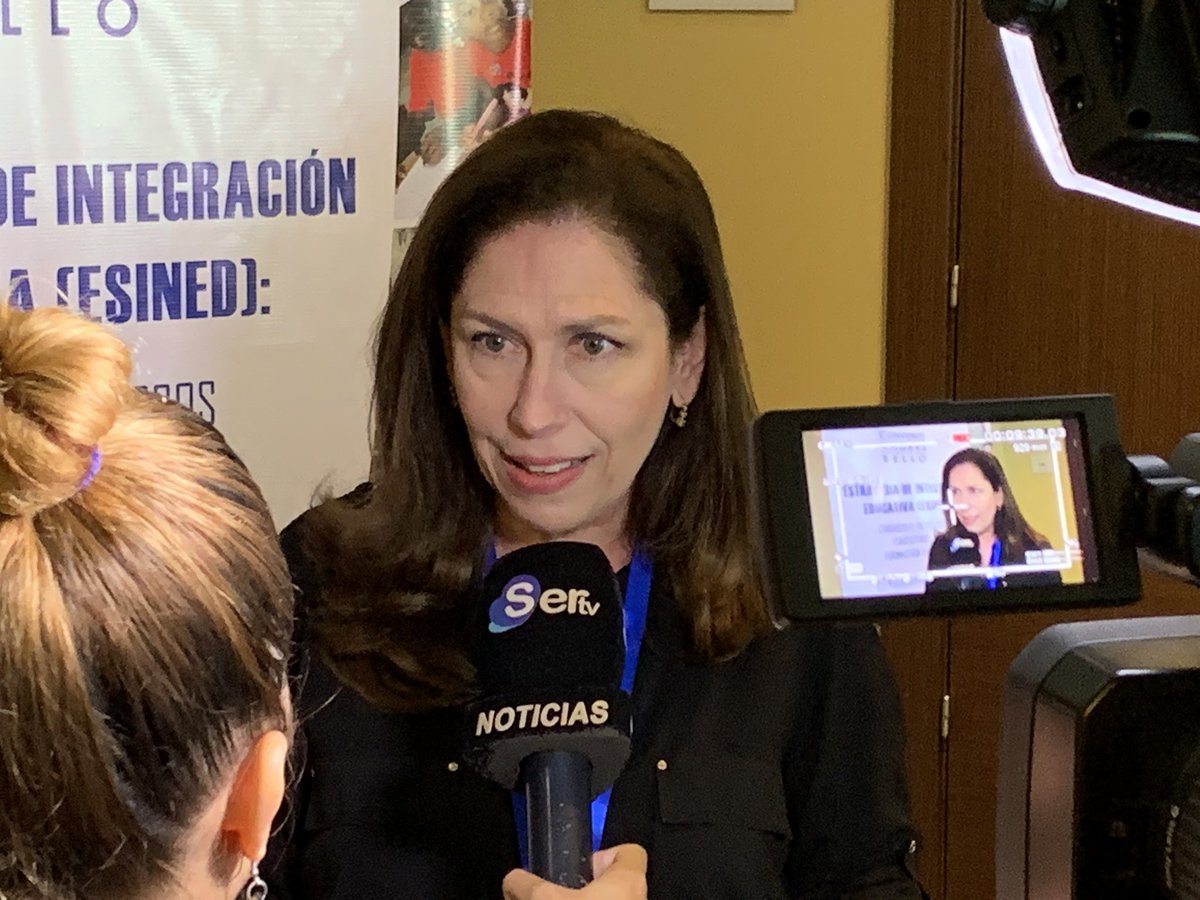 CABIPANC's tweet photo. .@SertvNoticias de Panamá entrevista a nuestra Directora Ejecutiva @monicamaruri quien participa a nombre del IPANC en la “Segunda Reunión de la Estrategia de Integración Educativa #ESINED”

@espacio_CAB @Educacion_Ec https://t.co/Kh6xo8Td0a
