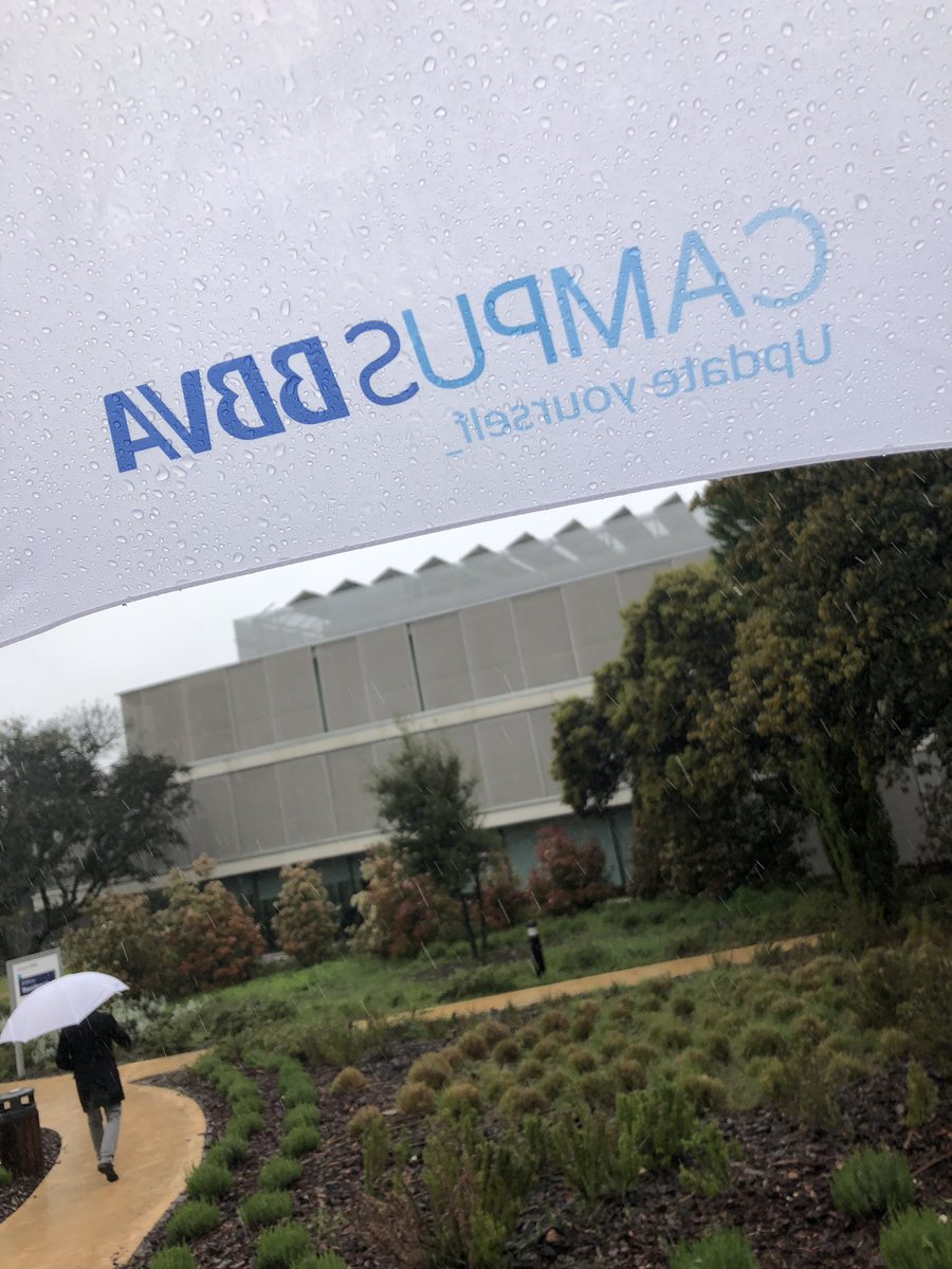 ArturoGomezQuij's tweet photo. Un placer compartir experiencias de comunicación en #CampusBBVA de la mano de @Elocuent1
Gracias a @sanchezdelreal y a @CelineVaca por esta oportunidad.
@bbva https://t.co/GKG4uKCaAJ