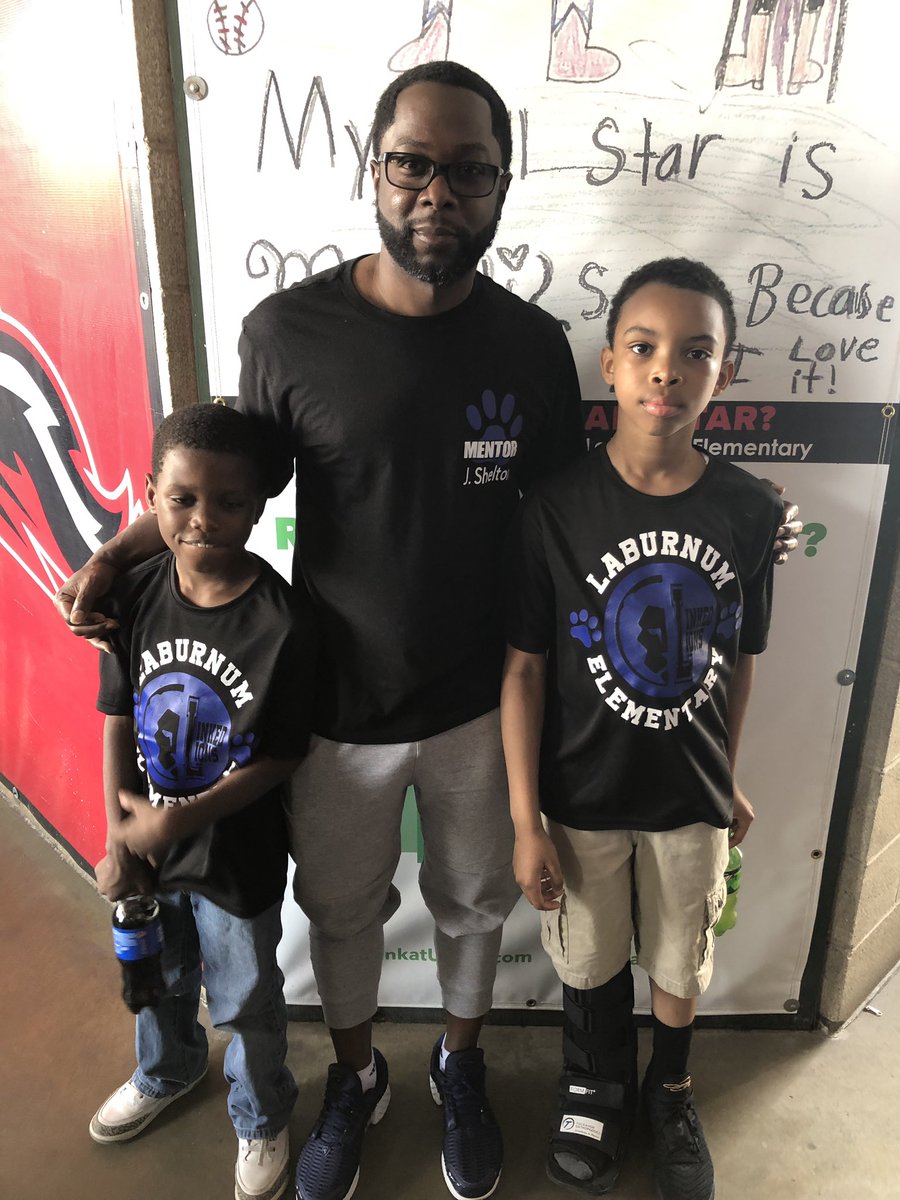 LES_LinkedLions's tweet photo. Education Day @ The Diamond #HenricoHeroes https://t.co/AyGaVfE4Qv