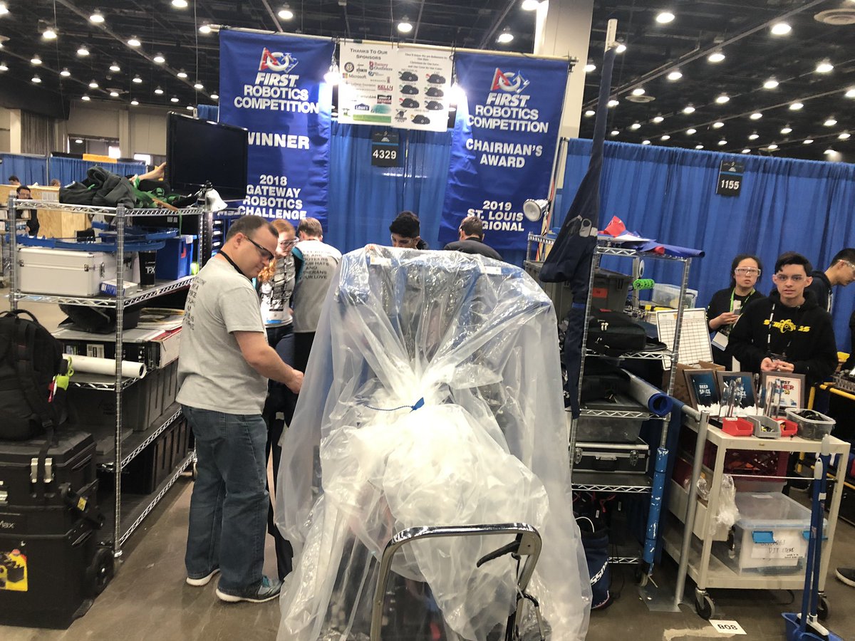 Lutheran Roboteers tweet media