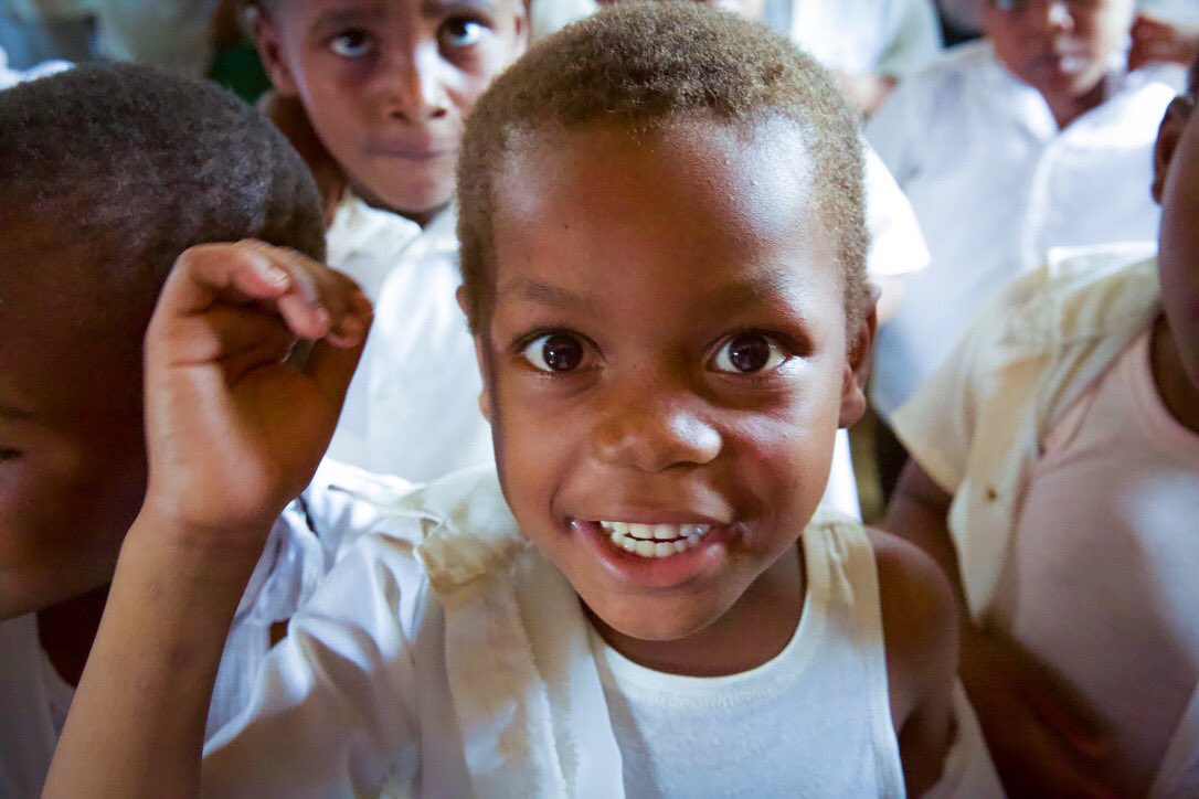 crhopeglobal's tweet photo. Happy International Book Day everybody!ππ We believe that books are kidsβ best friends and every child should have many of those, right?π What was your favorite book while growing up?
#InternationalBookDay #GivingThroughLearning #CRHopeFoundation https://t.co/UDof1cfp1w