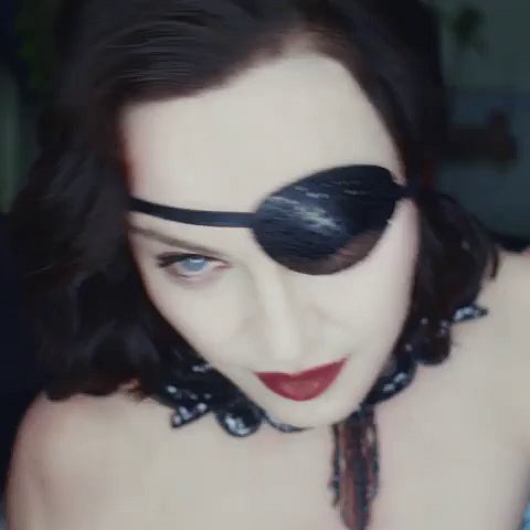 musicradioff's tweet photo. #Medellin est déjà sur MusicRadio #Madonna #MadameX #Queen https://t.co/2RwXHiSqDK