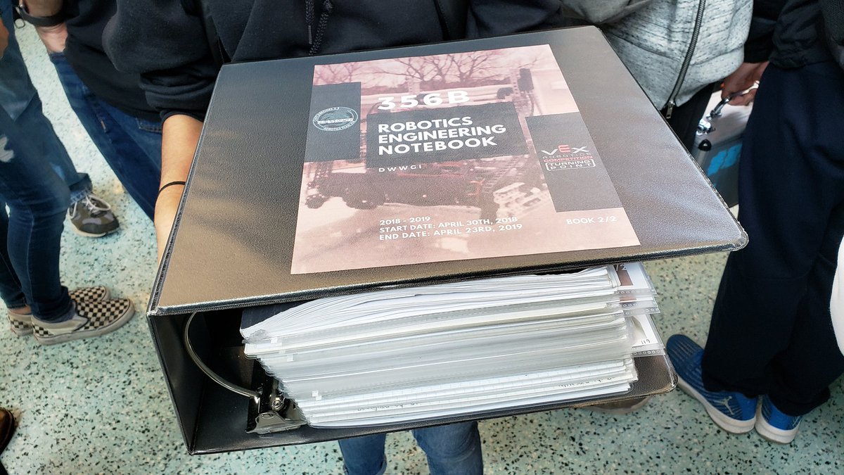 CastlebrookeTLC's tweet photo. Team 356B submitting their Robotics Engineering Notebook at the 2019 VEX Robotics World Championship in Louisville, Kentucky. 31 amazing students supporting 3 teams are here from Castlebrooke S.S. @VEXRobotics #VEXWorlds @PeelSchools @QHoppie @Team356 @Gilesteach https://t.co/d07jYQYzRq