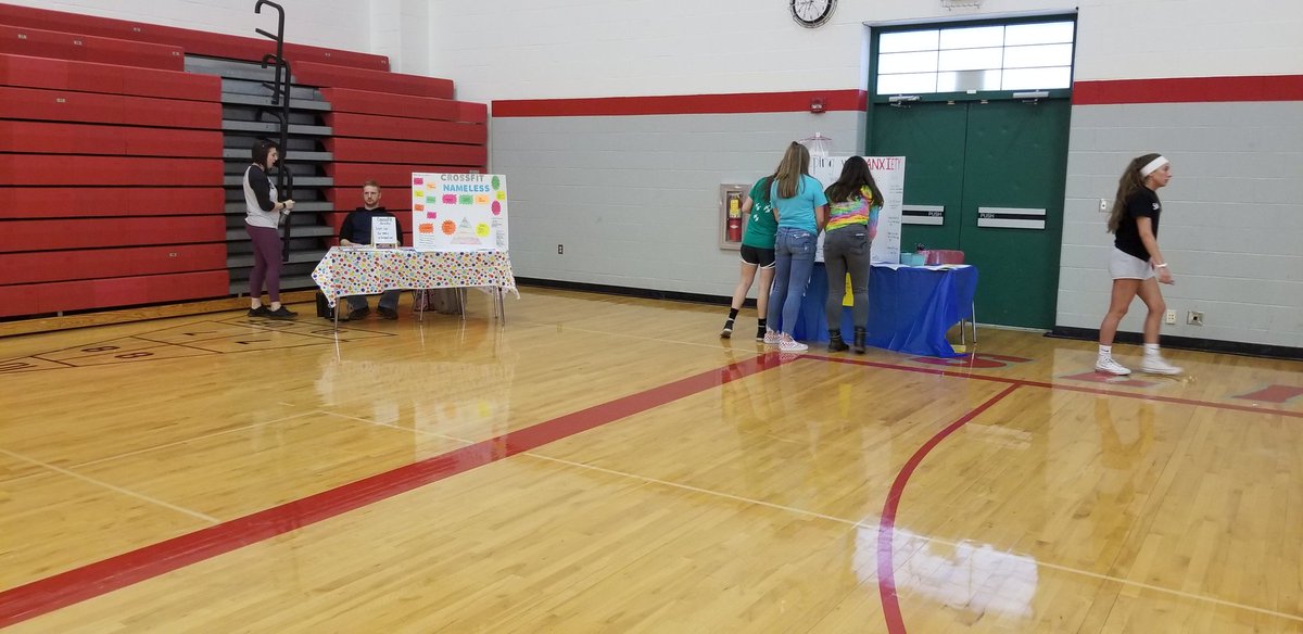 So cool visiting my old high school for their health fair and seeing my CrossFit gym set up! <a href="/SlipperyRockPE/">SRHS wellness</a>