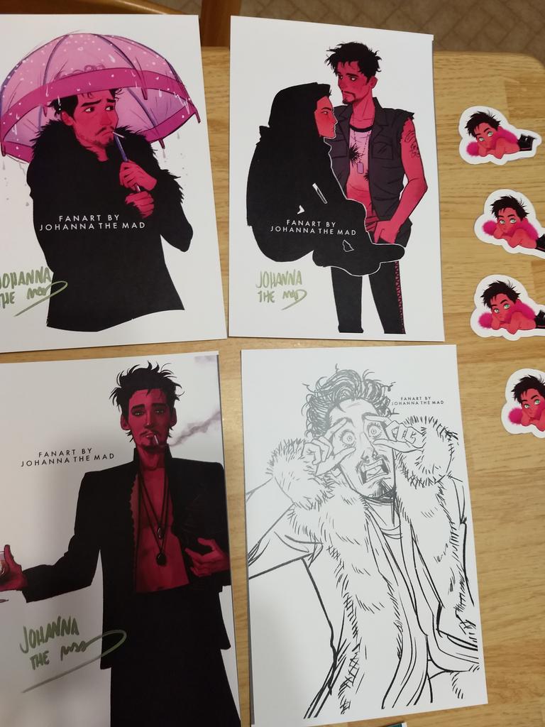 Robert Sheehan Memes tweet media