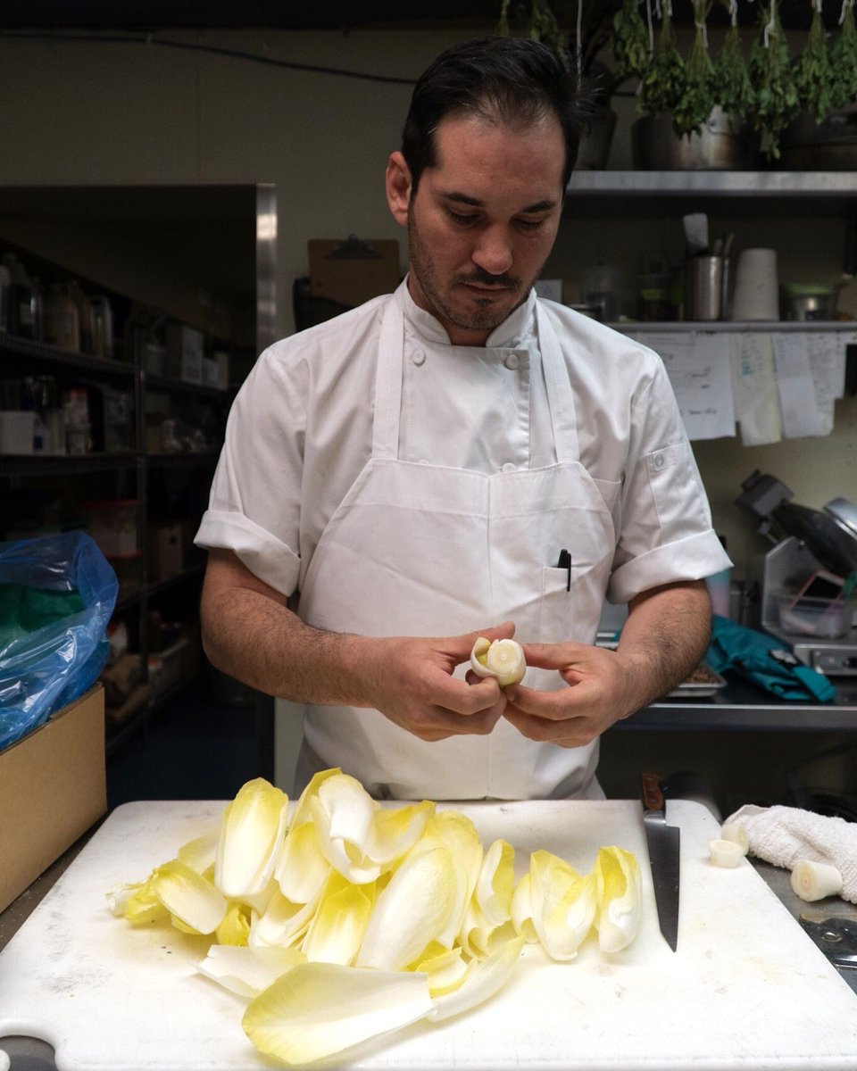 Hook & Ladder tweet media