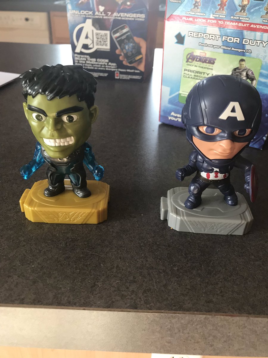 Galaxy_Junkyard's tweet photo. #FutureGeeks got some #Avengers in their #HappyMeals.
They are beyond excited.
#McDonalds #Endgame #Marvel #CaptainAmerica #Hulk https://t.co/wCs06yoDiI