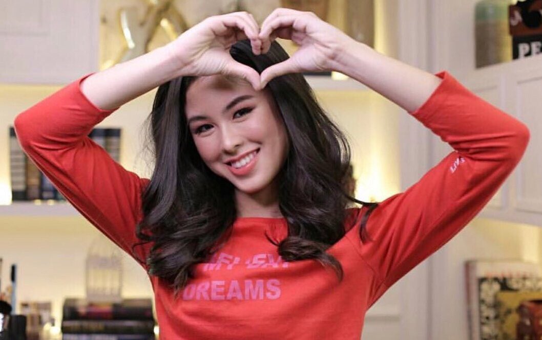 KIntlUpdates's tweet photo. Our love, our kween!

@KissesDelavin
#LoveALifeFullOfKISSES 
#TasteConfidence https://t.co/ZEg6J3l2t4