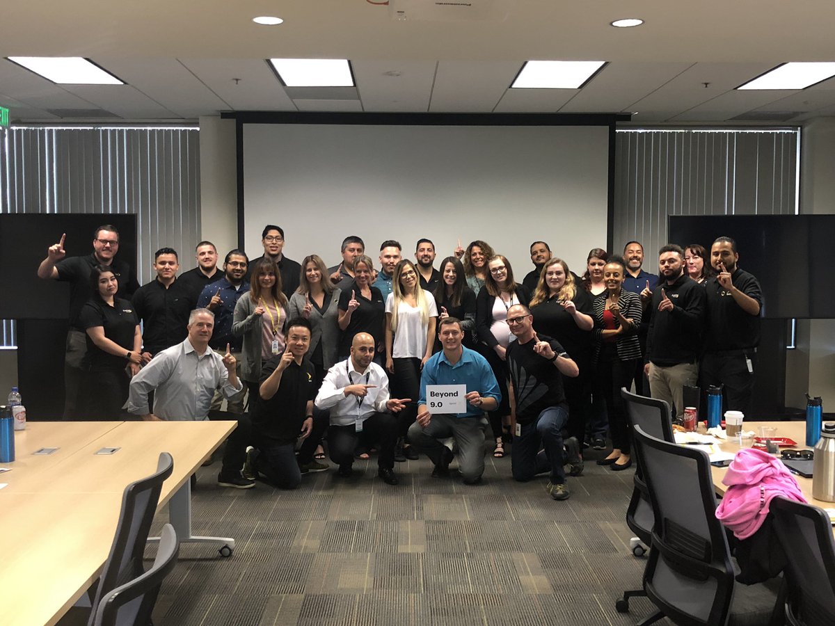 5GKennyG's tweet photo. Substantial two-district day of @Sprint Training in SoCal w/top performers #PremiumWireless @Walmart Top notch presentation from #nowtesmSW #Beyond9.0 @kkwestisbest @mmcmahon09 @TLE619 @NRSPG_ESeaton @collierjeremy @CjDrikakis @L_Mier @bryson_helm #TeamSWAT #TeamLions #WSP https://t.co/TyVEvrl7FC