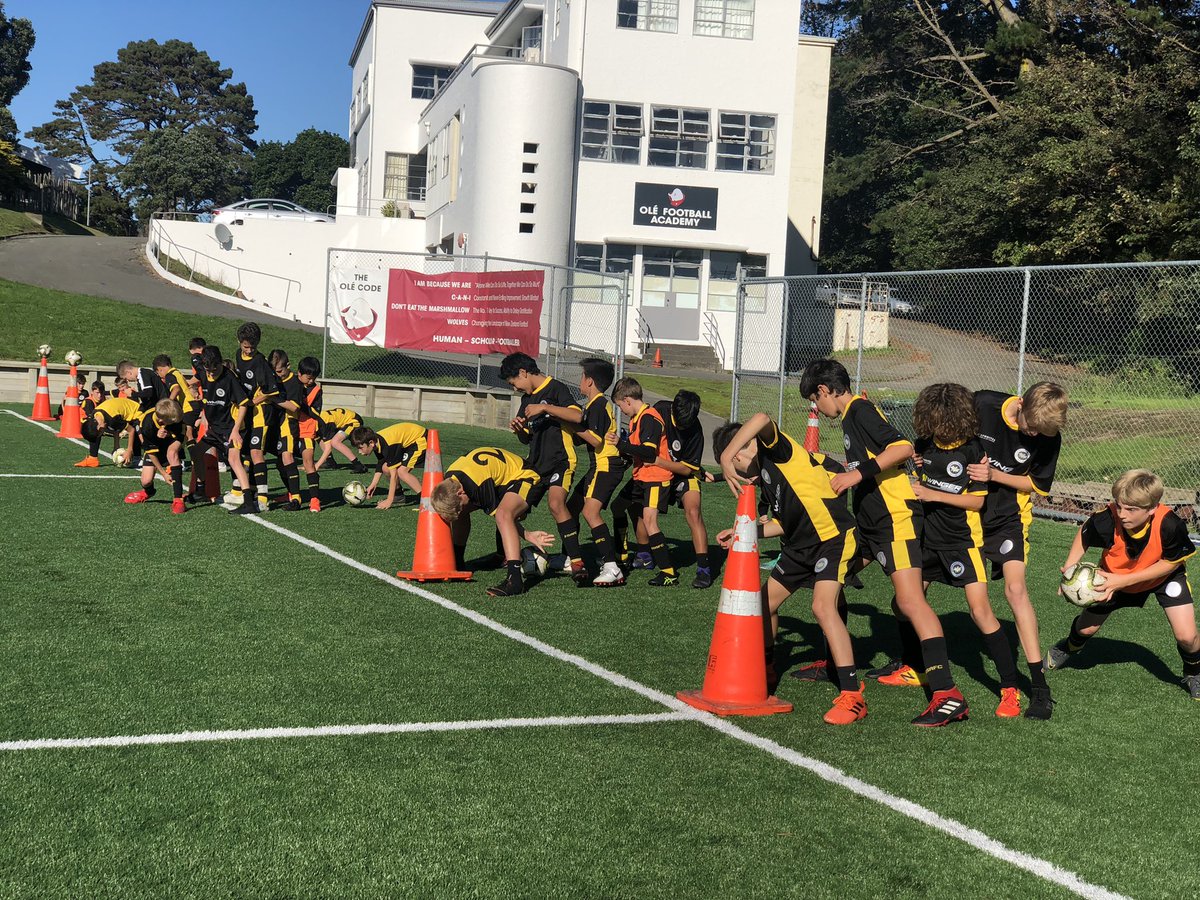TheOleWay's tweet photo. A beautiful morning here for some fun with our @ESAFC friends!
⚽️☀️🙌🏽
#TheOléWay #OléFootballAcademy #ESAFC #theNZplayerCAN https://t.co/d9e8HRmsAT