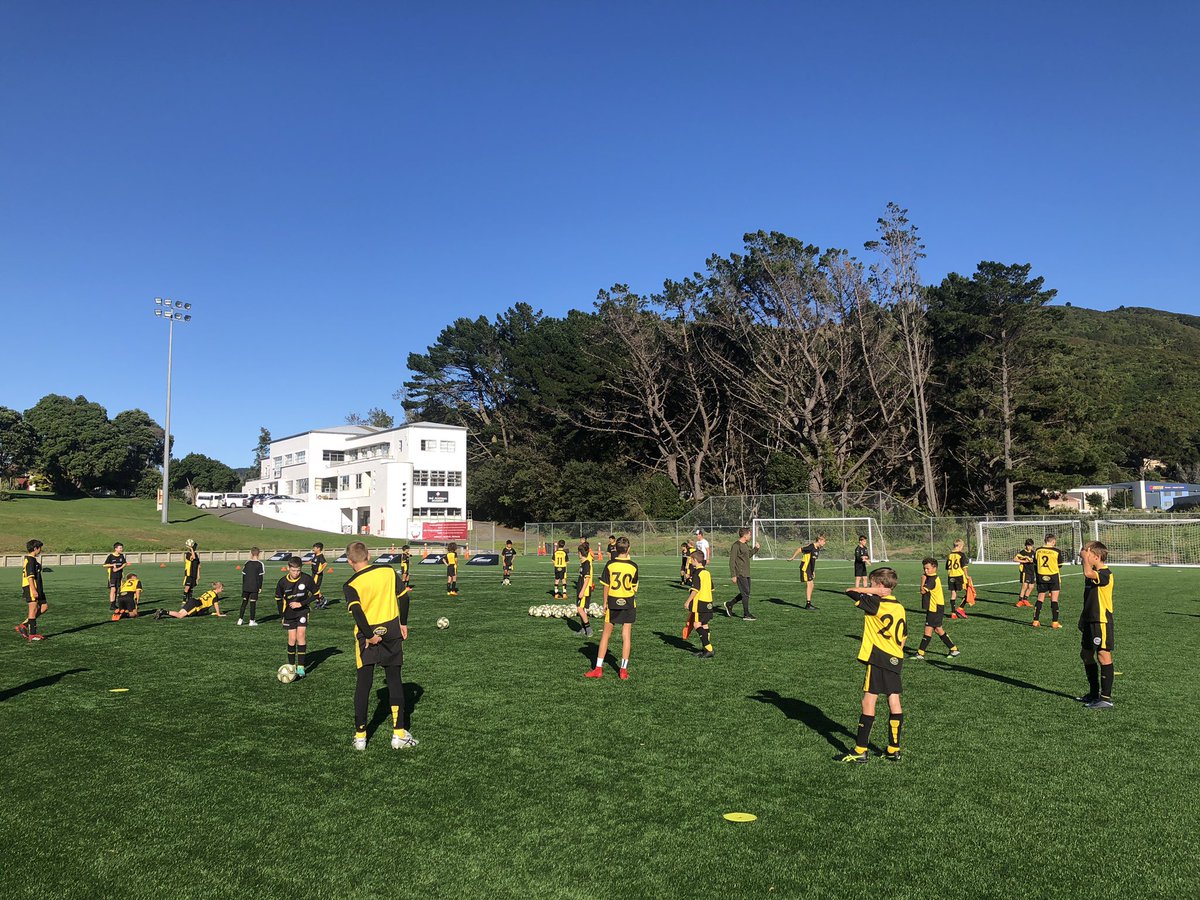 TheOleWay's tweet photo. A beautiful morning here for some fun with our @ESAFC friends!
⚽️☀️🙌🏽
#TheOléWay #OléFootballAcademy #ESAFC #theNZplayerCAN https://t.co/d9e8HRmsAT