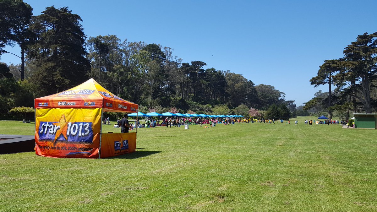 SFUSDPE's tweet photo. 6th Annual 4th Gr 5K! 1,135 students ran through Golden Gate Park today. Thank You STAR 101.3!! #HeartHealth #KeepSFmoving @SFUSD_Supe @Marcusandsandy https://t.co/475uYYERYy