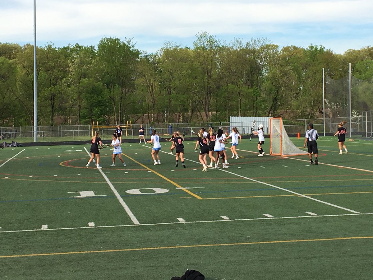 At the half, <a href="/HowardGirlsLaX/">Howard Girls Lax</a> and <a href="/GHSLaxGirls/">Glenelg Girls Lax</a> are tied 5-5 #HoCoGirlsLax