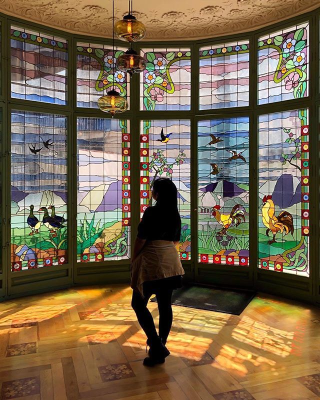 aenede's tweet photo. Look the world thought your own glass
.
#santjordi #santjordi2019 #stjordi .
.
.
.
#casalleomorera #barcelona 
#bcnexploradores #thebarcelonist #igersbcn #ig_barcelona #bcnmoltmes #descobreixcatalunya #clikcat #ig_catalonia #igerscatalonia #unlimitedbarc… https://t.co/w6txWAjFjS https://t.co/qm3pCNLOj9