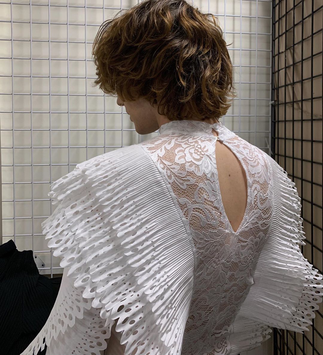 𝖡 𝖮 𝖸  𝖶 𝖮 𝖭 𝖣 𝖤 𝖱 (@goesbynoname) on Twitter photo 