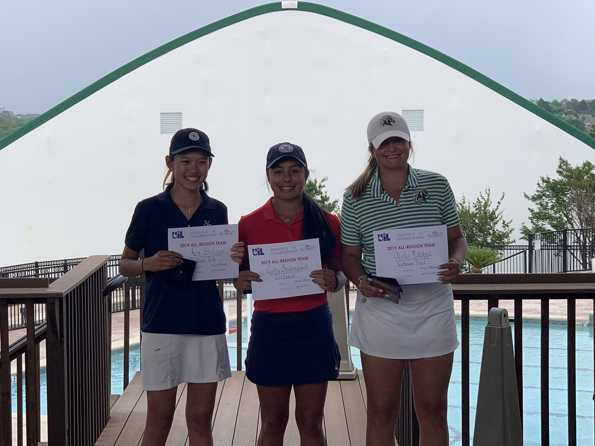 TheOSwings's tweet photo. Your LT Girls Golf team is 2X region CHAMPS!! Shot 73/71 (E) to place second individually. BLAZERS ARE STATE BOUND FOR THE SECOND YEAR IN A ROW!!! So proud of these girls:) https://t.co/OKnIEmr9MW