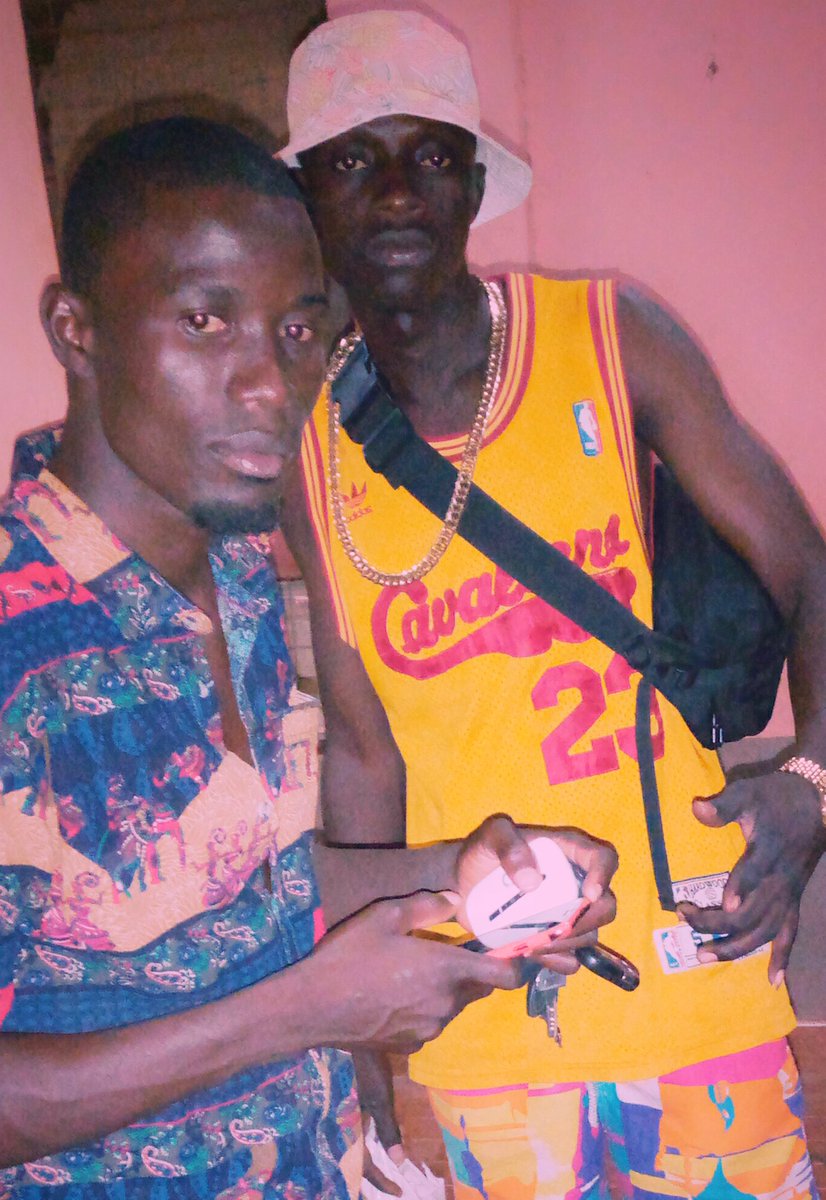 kboy_typer's tweet photo. Study hard to get what you want....
#Zagazagaboo Movement. 
#Kpagam.
#Olee!! https://t.co/XWDeFcSV1H