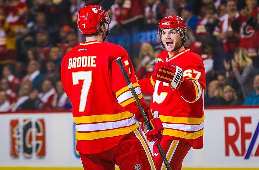 frolik_michael's tweet photo. Thank you, #CofRed for all your support this year! Not the end result we wanted, you are truly the best fans! Thank you! 🔥🔥👍🏻 https://t.co/AFGgMhWB2W