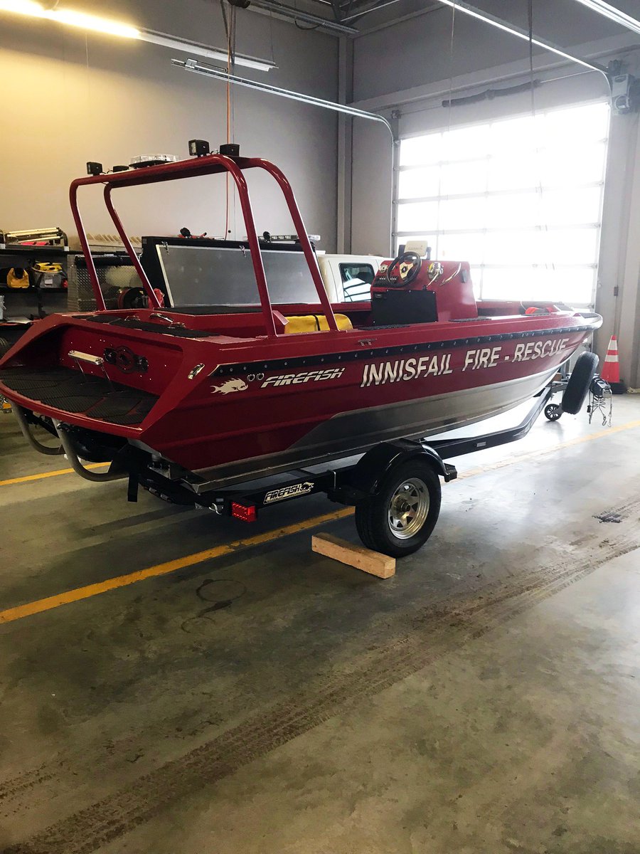 During our road tour we stopped by Innisfail Fire Rescue. There we got to chat with Fire Chief Leith and see all of their equipment, including their water rescue boat! #abfirechiefs #abfireservice