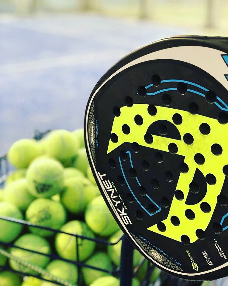 VIRALPADEL's tweet image. Entrenar, entrenar y entrenar🎾💪 #SkynetPro