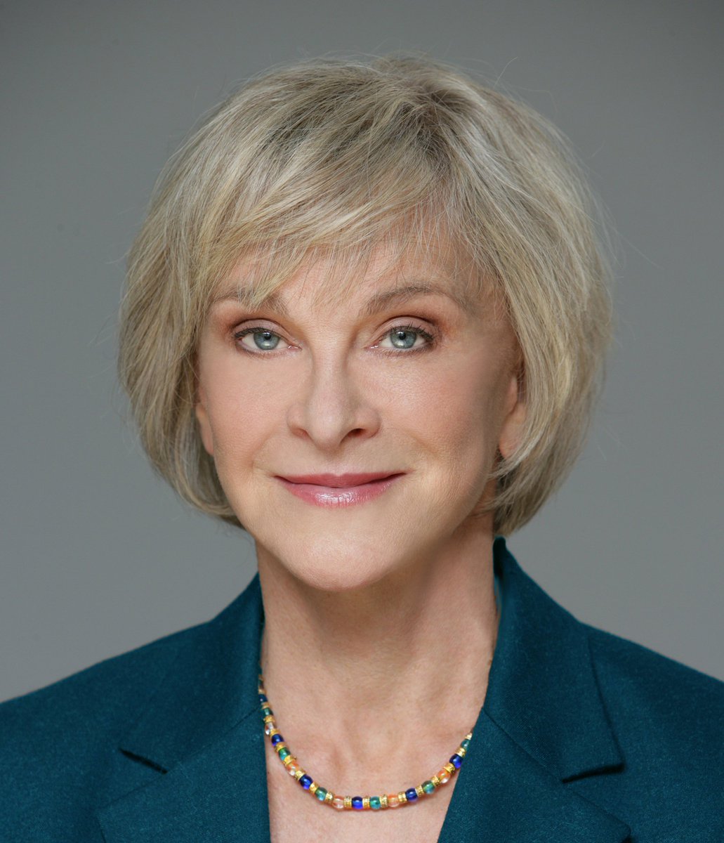 Neuriva_US's tweet image. Brain Health Network member @hylacassmd took to the airwaves 🎙️  today to share her #brainhealth expertise and solutions to help us #BrainBetter