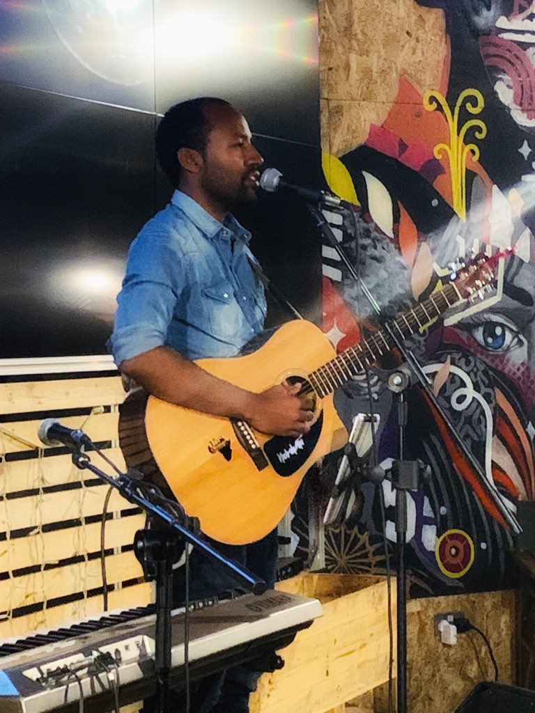 gatmanuk1's tweet photo. Tonight! 🎙 #SpeakerboxK1 @noelnderitu #TheLoveSessionsEP
Phenomenal - this EP is ... 🙌🏽 🔥
https://t.co/1Un3NGt1m5 https://t.co/F8jrH2jD4l